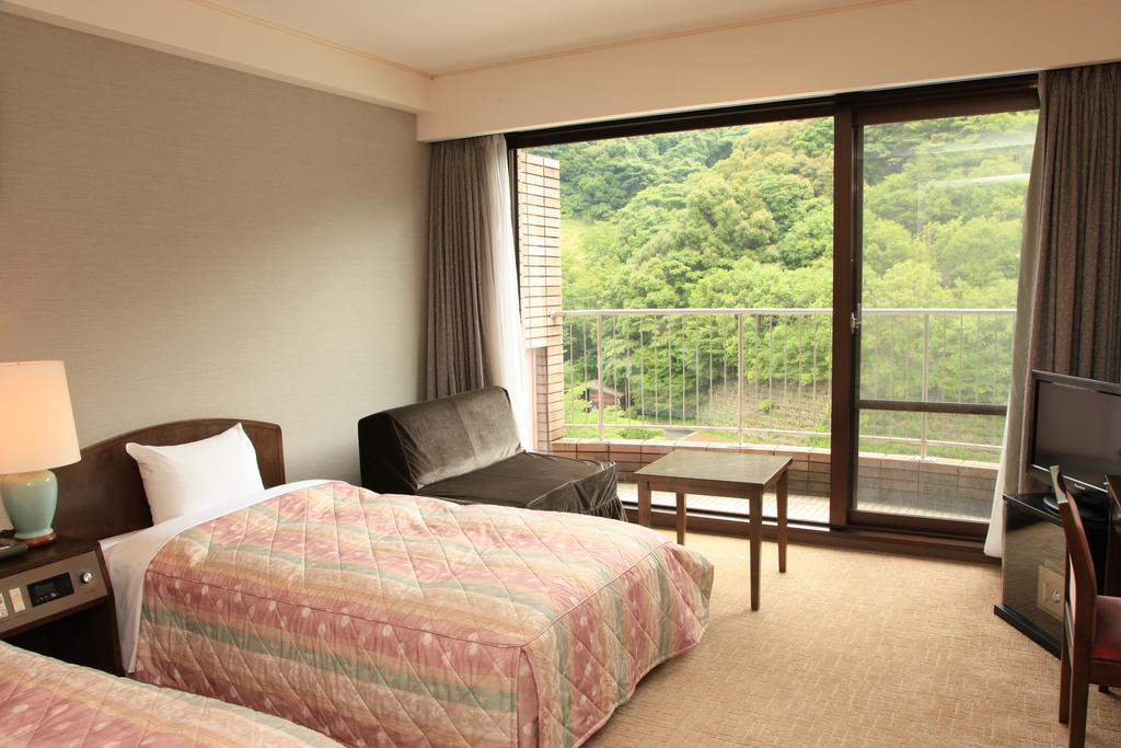 Takeo Century Hotel Esterno foto